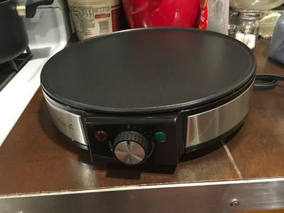 MegaChef Crepe and Pancake Maker Breakfast Griddle