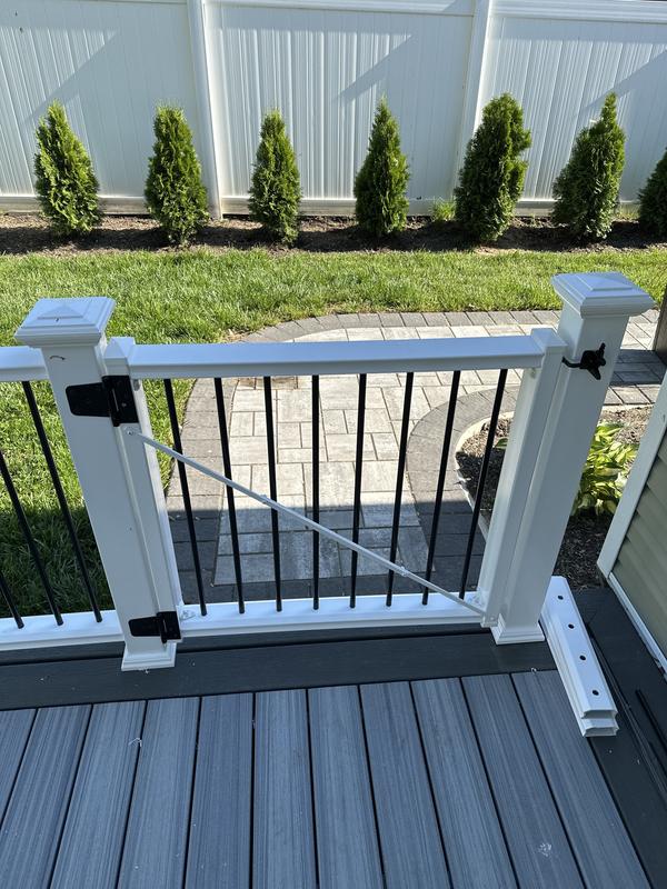 Fiberon 37-in x 4.19-in Homeselect White Composite Deck Railing Completer Kit