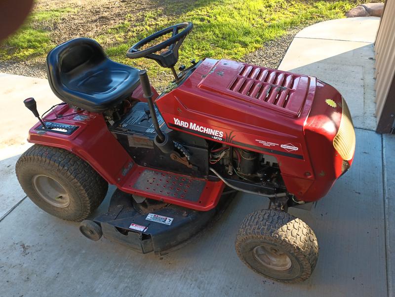 Tractor yard discount machines 17.5 hp