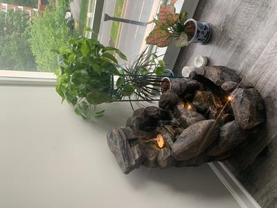 Garden Treasures 26.8-in H Resin Water Rock Waterfall