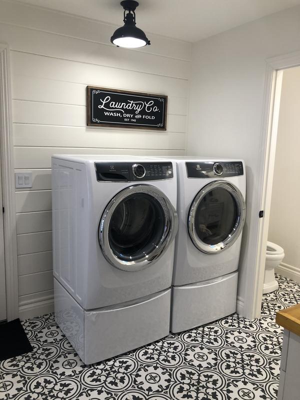 EFMG627UIWElectrolux Electrolux Front Load Perfect Steam™ Gas Dryer with  PredictiveDry™ and Instant Refresh - 8.0. Cu. Ft. WHITE - Snow Brothers  Appliance