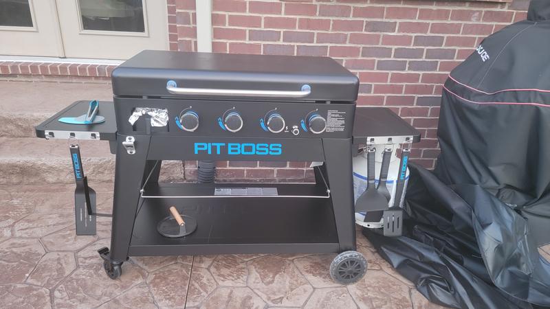 Pit Boss 2 - Burner Liquid Propane 26000 BTU Gas Grill
