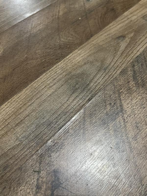 Style Selections Calabash Oak 7-mm T x 8-in W x 48-in L Wood Plank Laminate Flooring (23.91-sq ft / Carton)