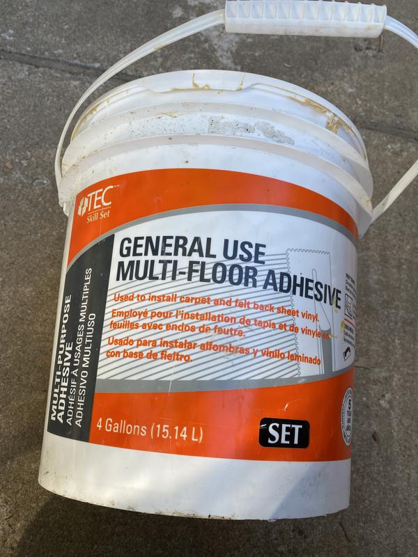 TEC Skill Set Wall Base Flooring Adhesive (1-Quart) in the