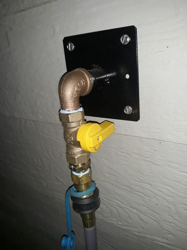 Connecting natural gas outlet grill to stub out