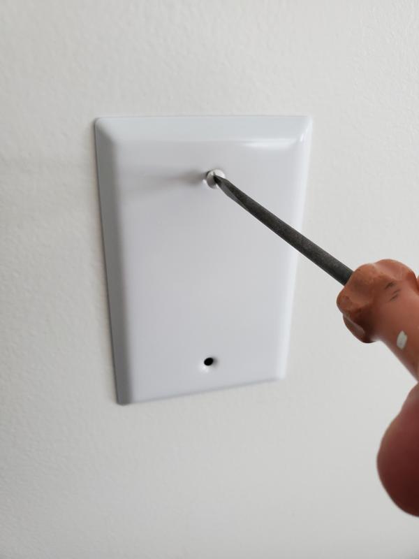 allen + roth Simple Square 1-Gang Midsize Pure White Steel Indoor Blank ...