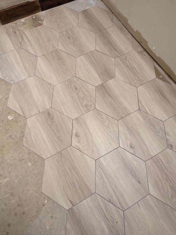 Lucida USA Java Brown Wood Look 12-mil x 6-in W x 6-in L Waterproof Peel and Stick Vinyl Tile Flooring (0.6-sq ft/ Piece)