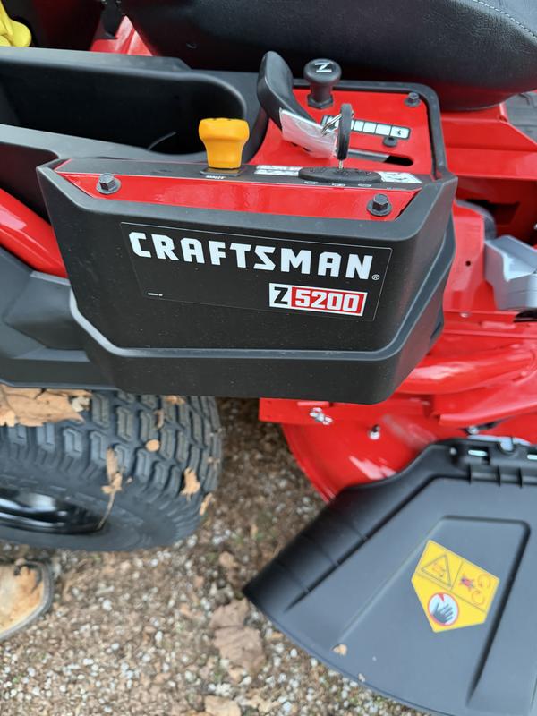 CRAFTSMAN Z5200 42-in 20-HP V-twin Gas Zero-turn Riding Lawn Mower