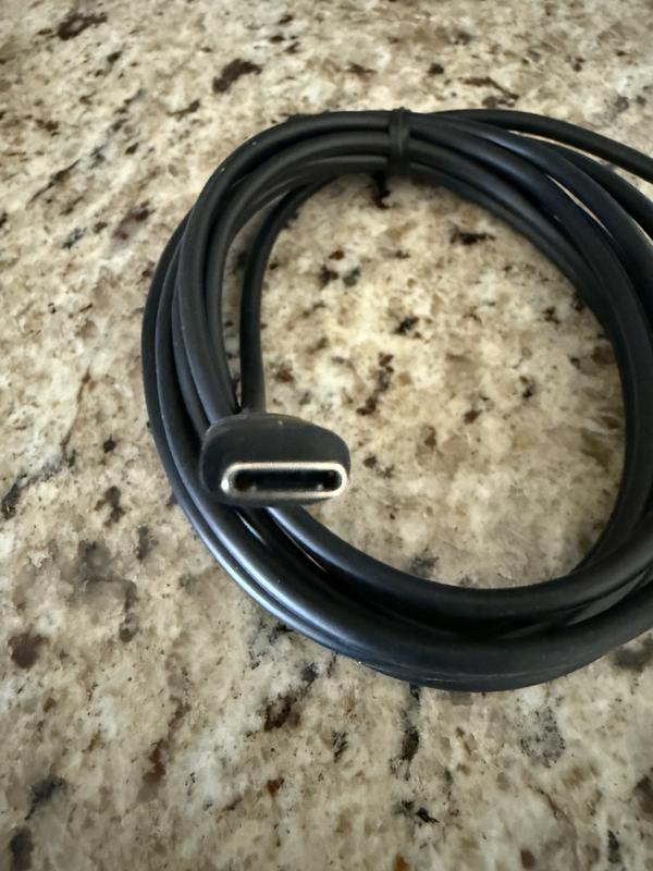 Utilitech 8-ft Usb 2 Usb-c Black Cable 8B47-3190010R-FG at Lowes.com