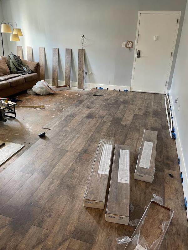 Pergo Classics Dockyard Oak Water Resistant Laminate Flooring