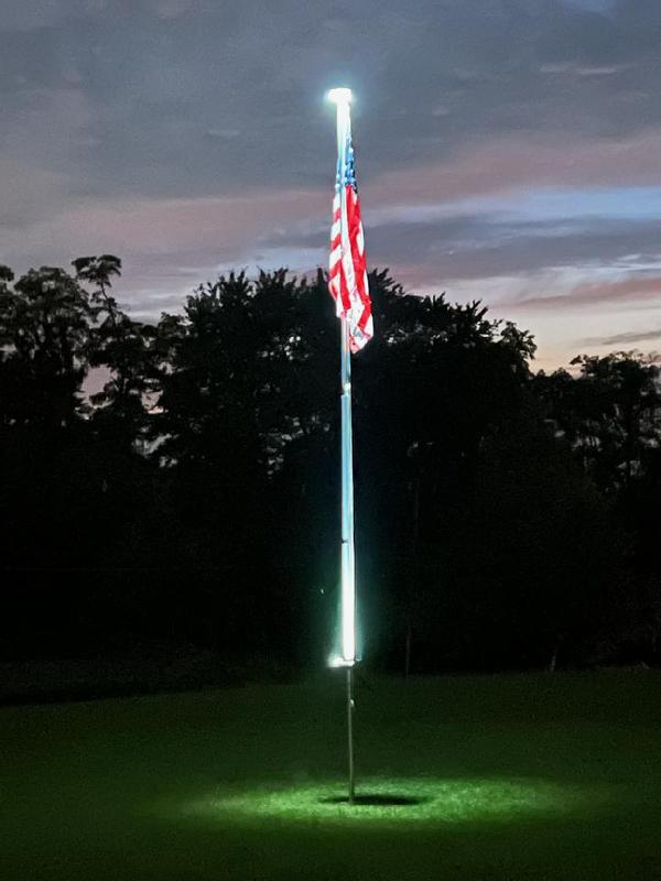 Lowes flag pole deals light