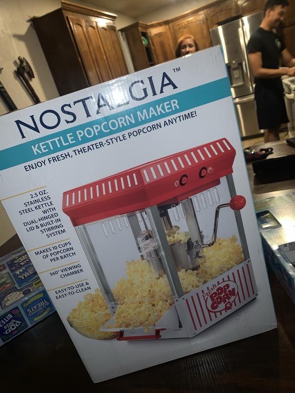 Nostalgia 0.3-Cup Oil Tabletop Popcorn Machine - Red | Pops 10 Cups per  Batch | UL Safety Listed | Dishwasher-Safe Parts | Includes Popcorn Kits
