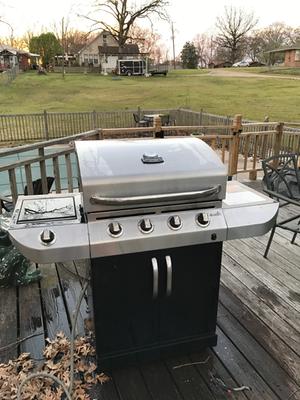 Char Broil Commercial Silver 4 Burner Liquid Propane and Natural