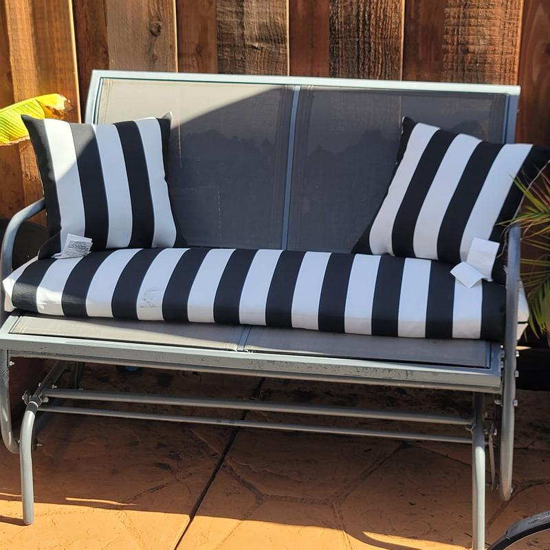 Arden Selections 17-in x 46-in Black Cabana Stripe Patio