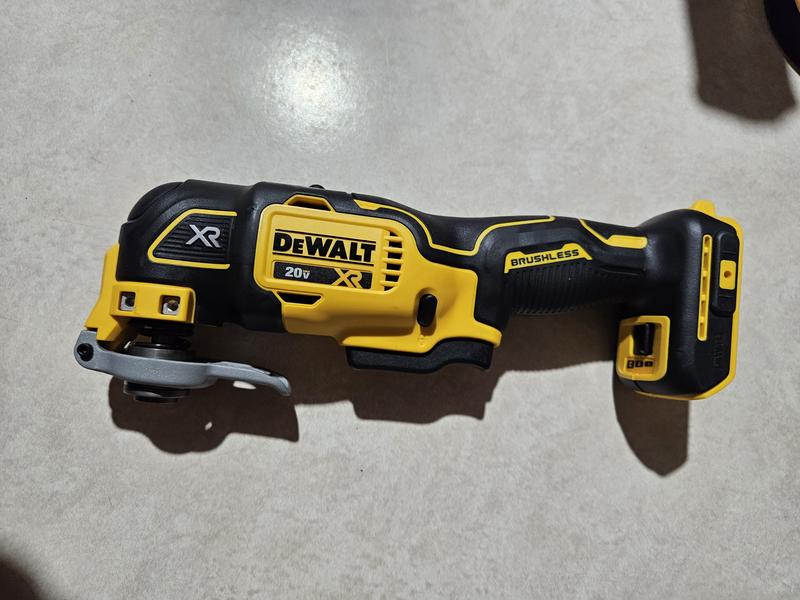 DEWALT 20V MAX XR 7 Tool Combo Kit DCKSS730P2 at Lowes