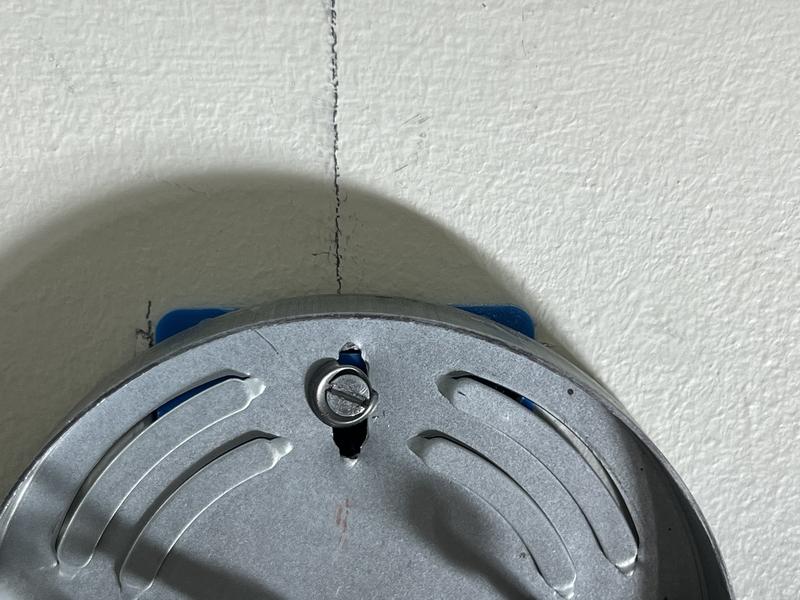 https://photos-us.bazaarvoice.com/photo/2/cGhvdG86bG93ZXM/c8ba1462-56bc-57c3-b215-d5506570ed94
