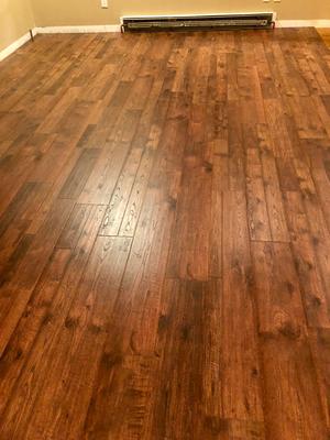 hillcrest hickory pergo