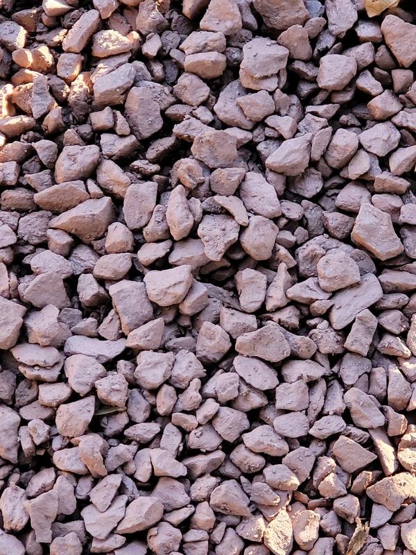 EARTHESSENTIALS BY QUIKRETE Autumn Red Stone 0.5-cu ft 45-lb Red ...