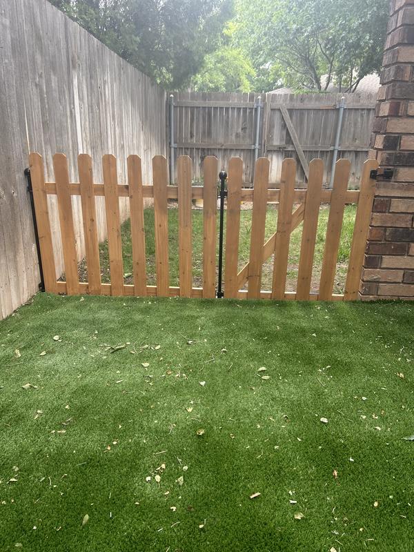 YARDLINK 2.83-ft x 3.6-ft Brown Dog Ear Spaced Picket No Dig Wood Fence Gate