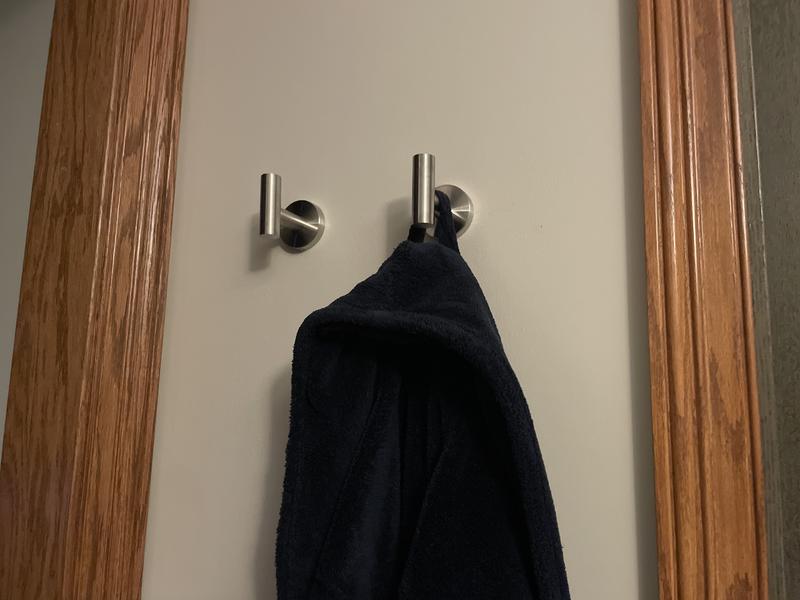 BWE Round Bathroom Robe Hook and Towel Hook in Brushed Nickel (2-Pack)  A-91004-N-1 - The Home Depot