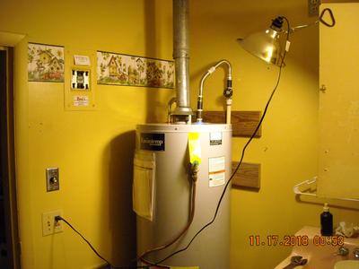 Envirotemp 40-Gallon Tall 3-year 34000-BTU Natural Gas Water Heater at  Lowes.com