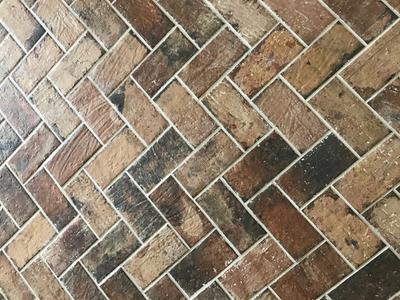 allen + roth Broadmeadow Brick 4-in x 8-in Glazed Porcelain Brick Look ...