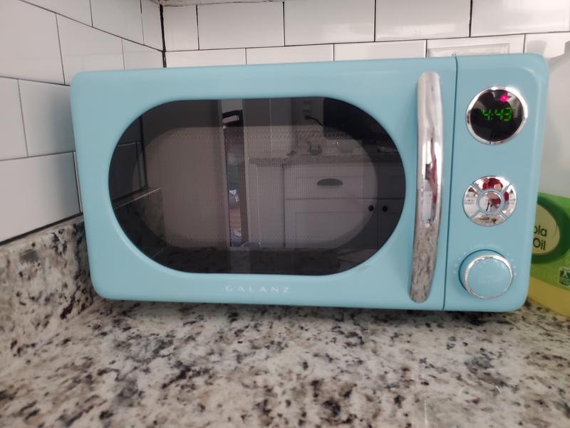 Galanz Glcmka07ber-07 Countertop Microwave Retro 0.7 Cu ft 700W, Blue