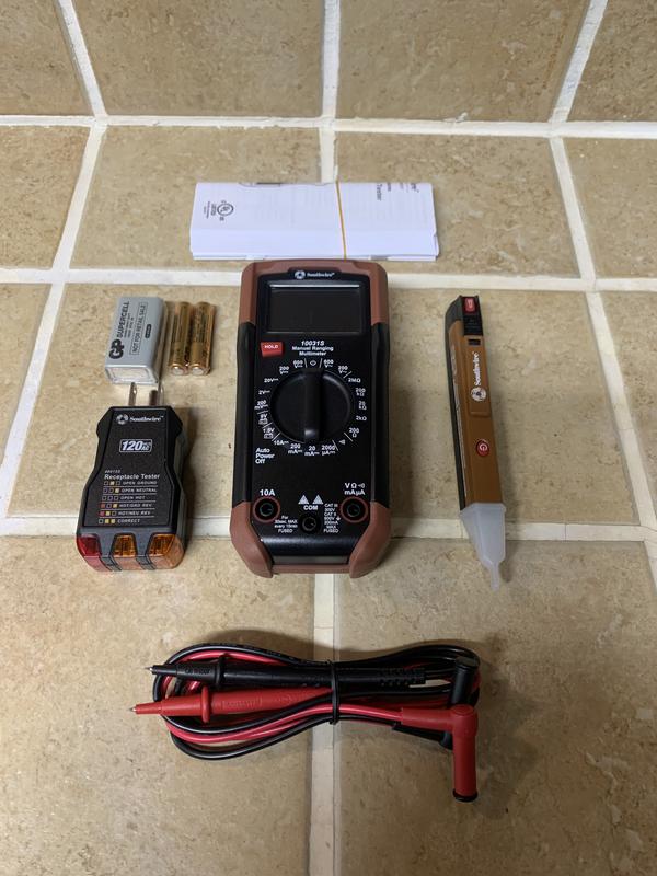 Southwire Digital Display Multimeter 10 Amp 90 To 1000 V 65031340 at ...