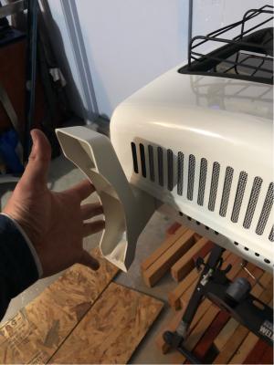 Dyna-Glo 2-Pack White Plastic Freestanding/Wall-Mounted Heater Base Legs at  Lowes.com