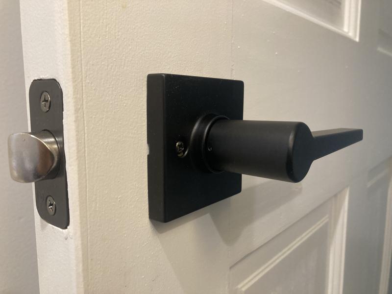 RELIABILT Dallas Matte Black Interior Bed/Bath Privacy Door Handle in the Door  Handles department at