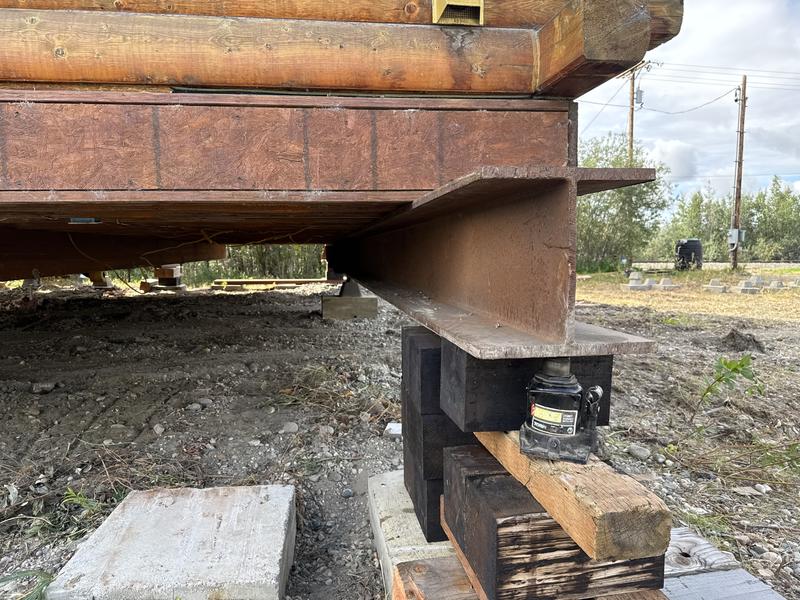 Torin Black 20-Ton Steel Hydraulic Bottle Jack T92007AS at Lowes.com