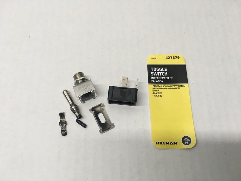 Hillman 10-amp Single-pole Toggle Light Switch, Metal 427679 at