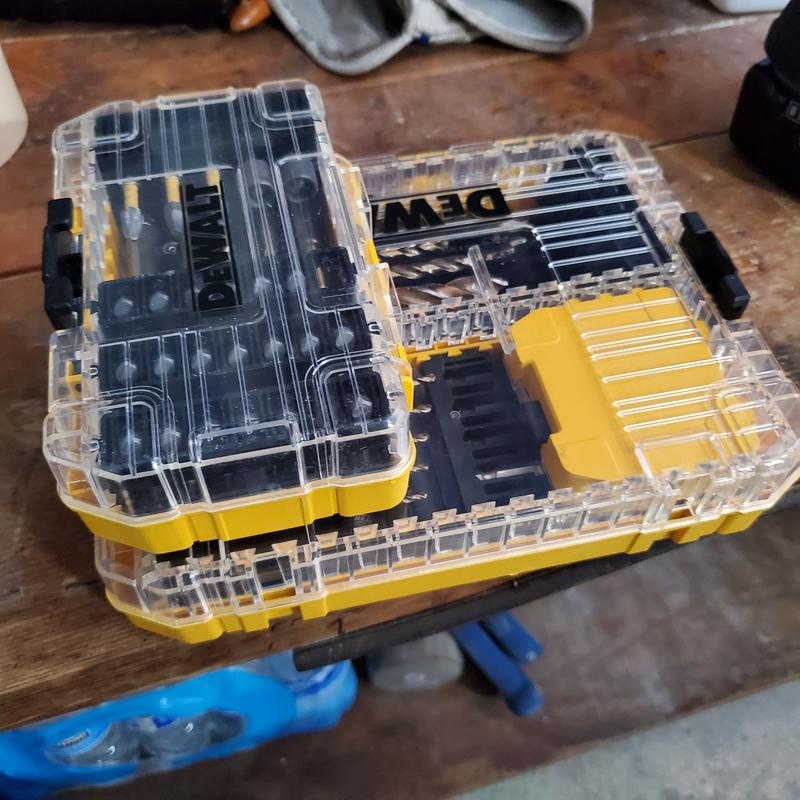 Dewalt tough case plus best sale connectable cases