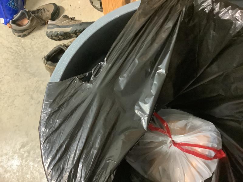 Iron-Hold 55 Gal. Black Drum Liner Trash Bags 18 Pack - MacDonald
