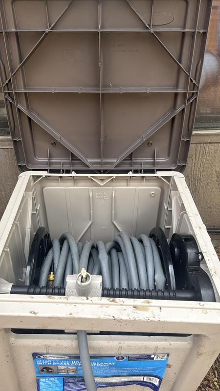 Suncast Hose Hideaway Plastic 225-ft Container Hose Reel in the
