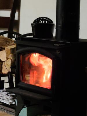 Black Vintage Wood Stove Cast Iron Kettle Humidifier Pot Steamer Fireplace  2.5QT