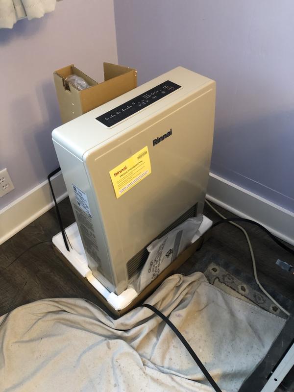 Rinnai 8000-BTU Wall-Mount Indoor Natural Gas Convection Heater