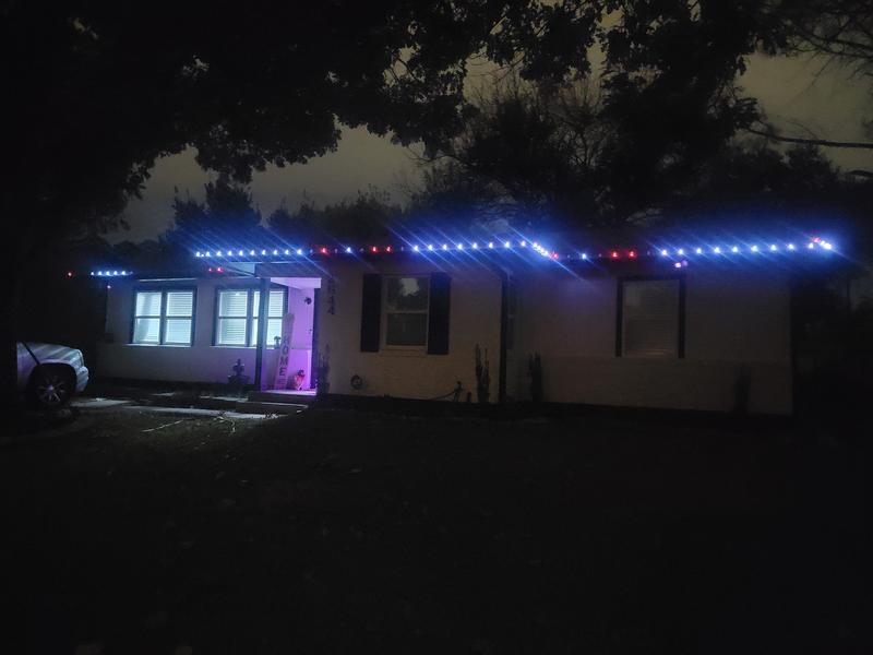 Lumations Twinkly 20 Count 15 83 Ft Twinkling Multicolor Led Plug In Christmas String Lights In The Christmas String Lights Department At Lowes Com