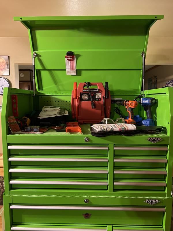Viper Tool Storage 40.9-in W x 26.6-in H 8-Drawer Steel Tool Chest (Green) Viper Tool Storage 40.9-in W x 26.6-in H 8-Drawer Steel Tool Chest (Green)