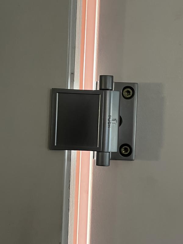 BRINKS COMMERCIAL 4 -Pack 2.75-in Matte Entry Door Flip Lock in the ...