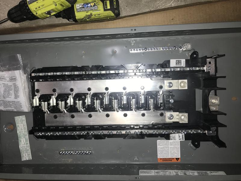 Square D Homeline 125-Amp 12-Spaces 24-Circuit Indoor Square D Homeline 125-Amp 12-Spaces 24-Circuit Indoor