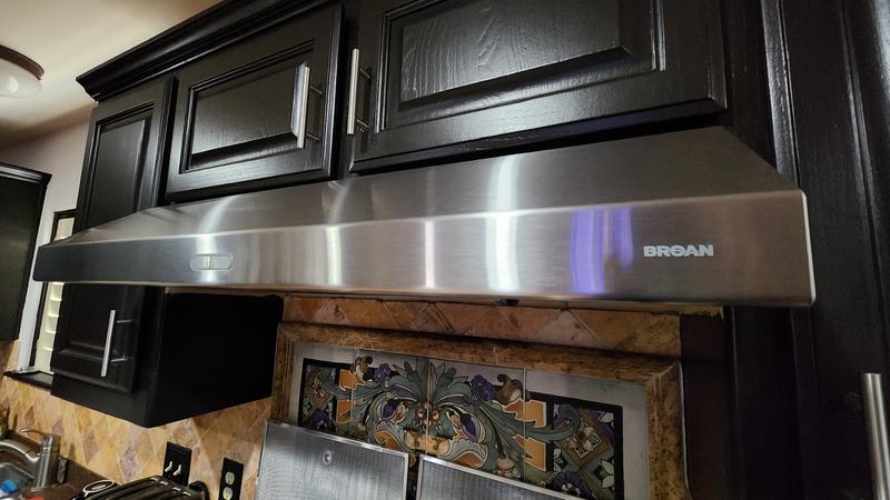 Broan BCDF136SS 36 Glacier Range Hood - Stainless Steel