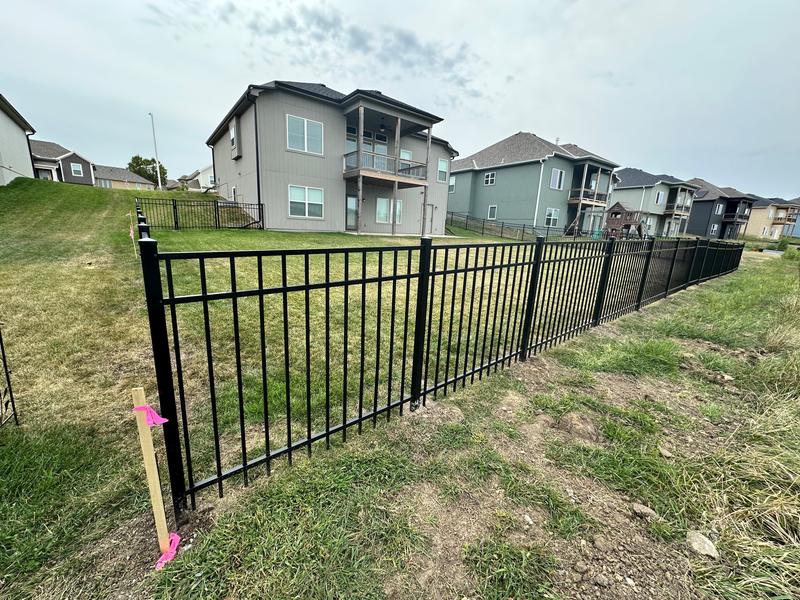 HITTITE Adjustable Chain Link Fence Gate Kit, PVC Coated Anti-Rust - View #8