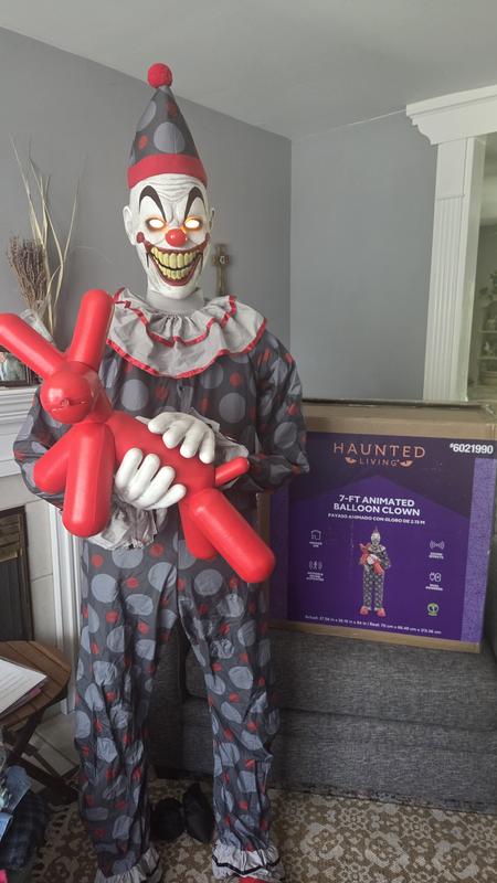 Haunted Living 6.6-ft Clown with Balloon Dog Motion Activated