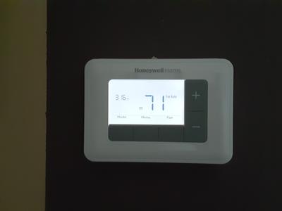 Honeywell Home T3 5-2 Day Programmable Thermostat with 2H/2C