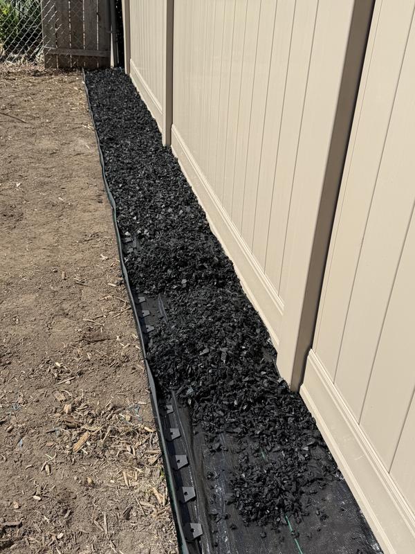 EasyFlex 60-ft x 1.5-in No-Dig Black Plastic Landscape Edging Roll
