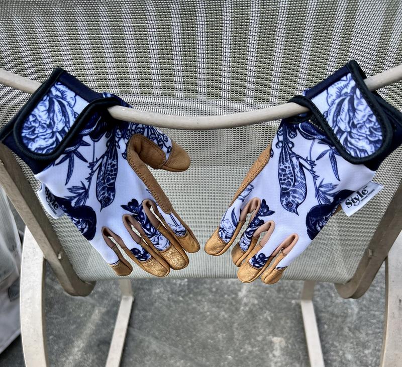 Style Selections Small White Leather/Polyester Gardening Gloves