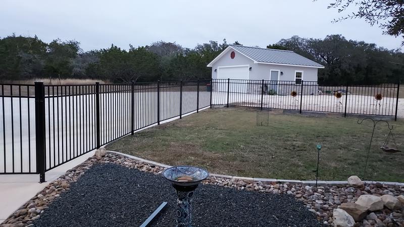 Freedom 1.58-in Black Metal Bracket For Metal Fence 3-Pack