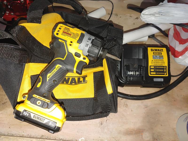 DEWALT XTREME 12-volt Max Brushless 1/4-in Cordless Screwdriver (2