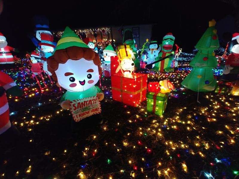 Peanuts 34.49-in Freestanding Yard decoration with White LED